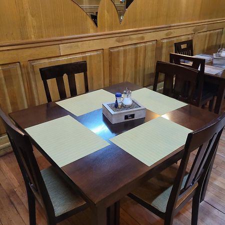 Hostal Balmaceda Punta Arenas Kültér fotó