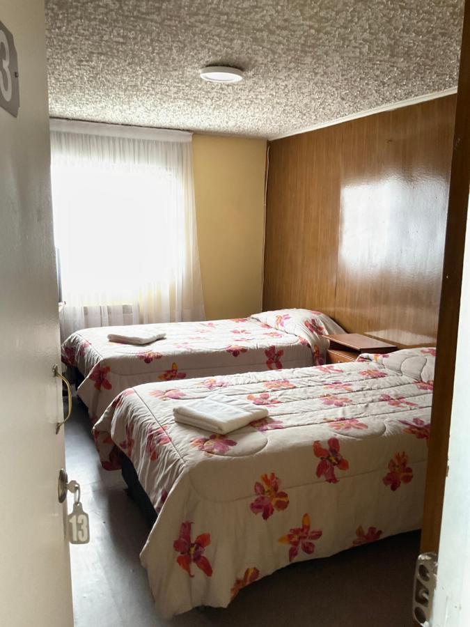 Hostal Balmaceda Punta Arenas Kültér fotó