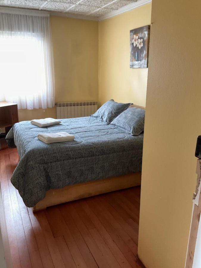 Hostal Balmaceda Punta Arenas Kültér fotó