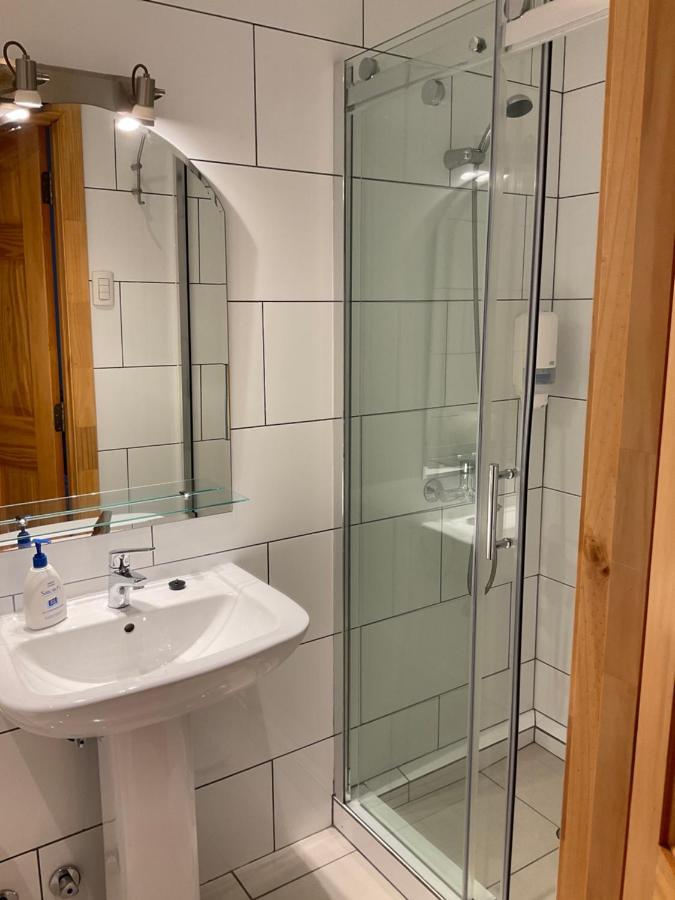Hostal Balmaceda Punta Arenas Kültér fotó