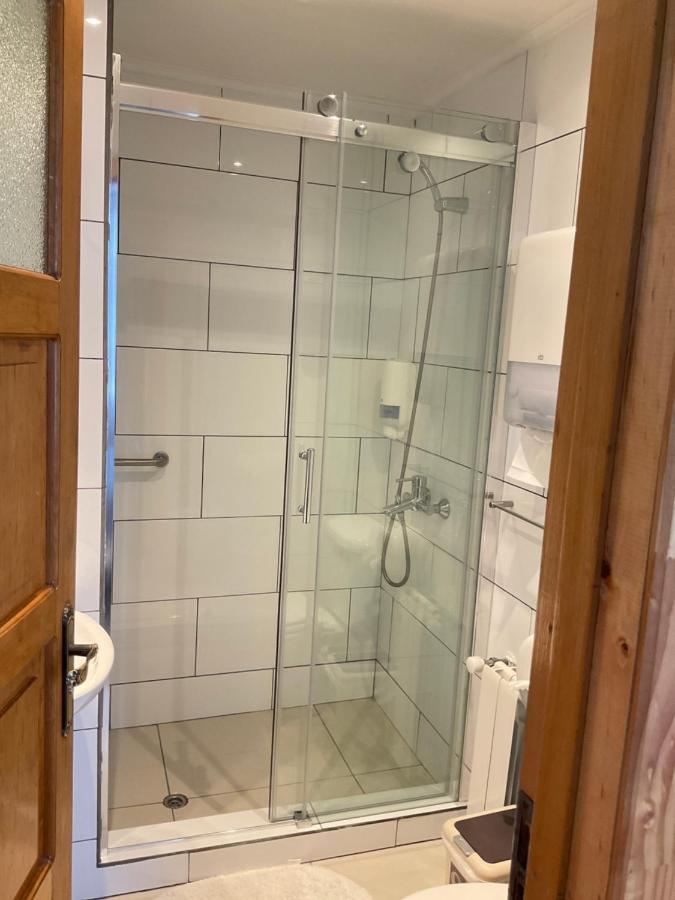 Hostal Balmaceda Punta Arenas Kültér fotó