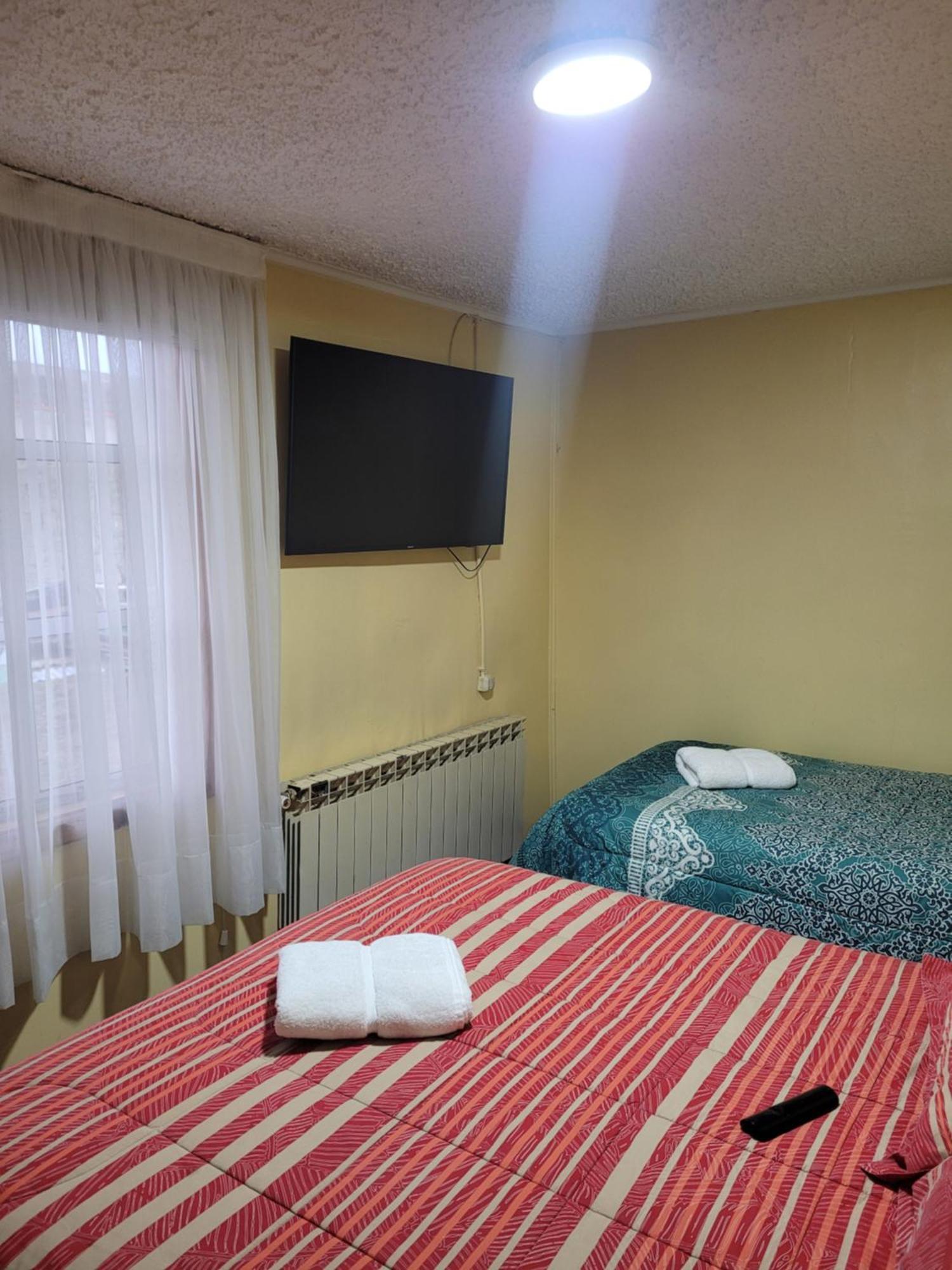 Hostal Balmaceda Punta Arenas Kültér fotó