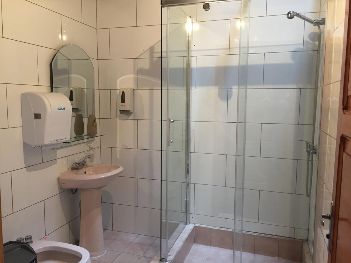 Hostal Balmaceda Punta Arenas Kültér fotó